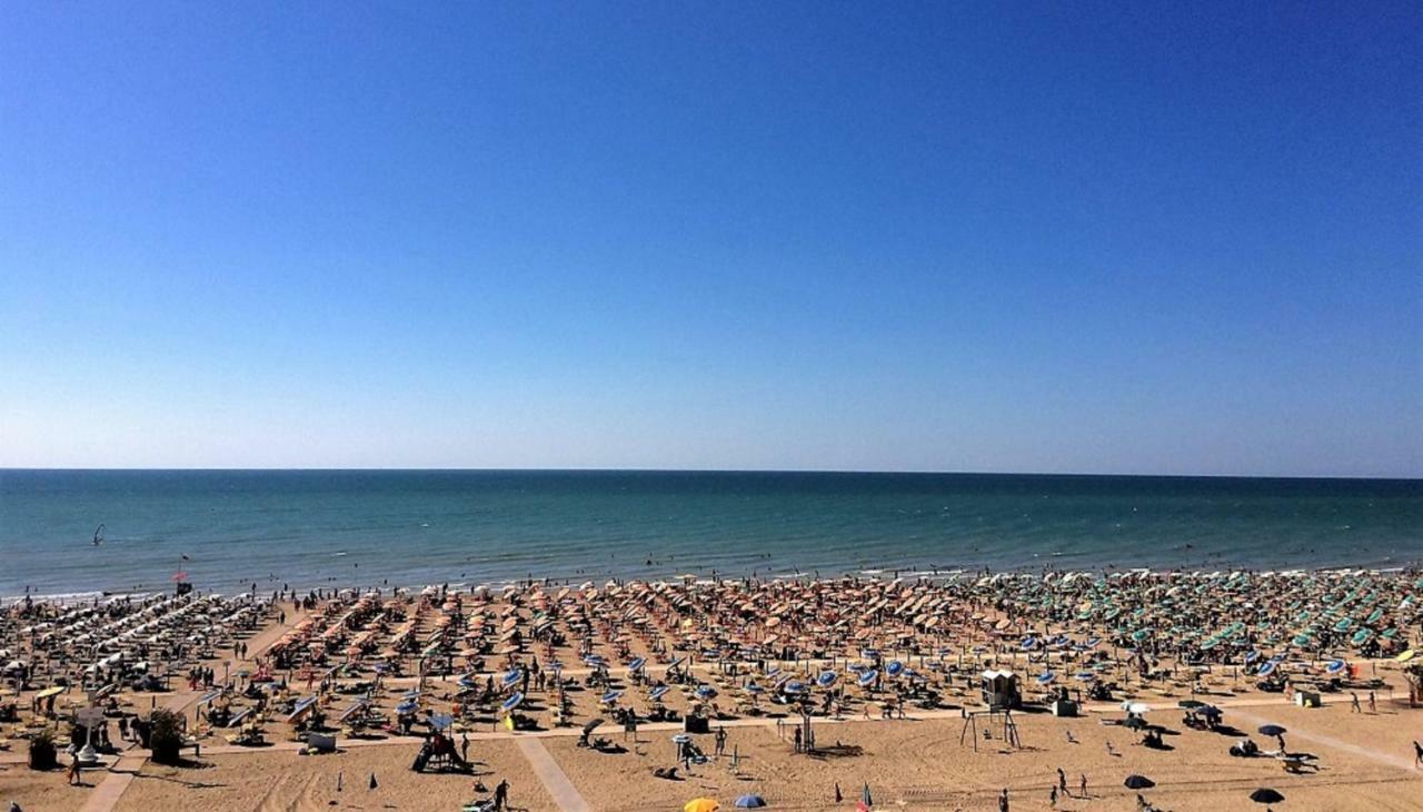 Isola Clara - Appartamenti Bibione Zewnętrze zdjęcie