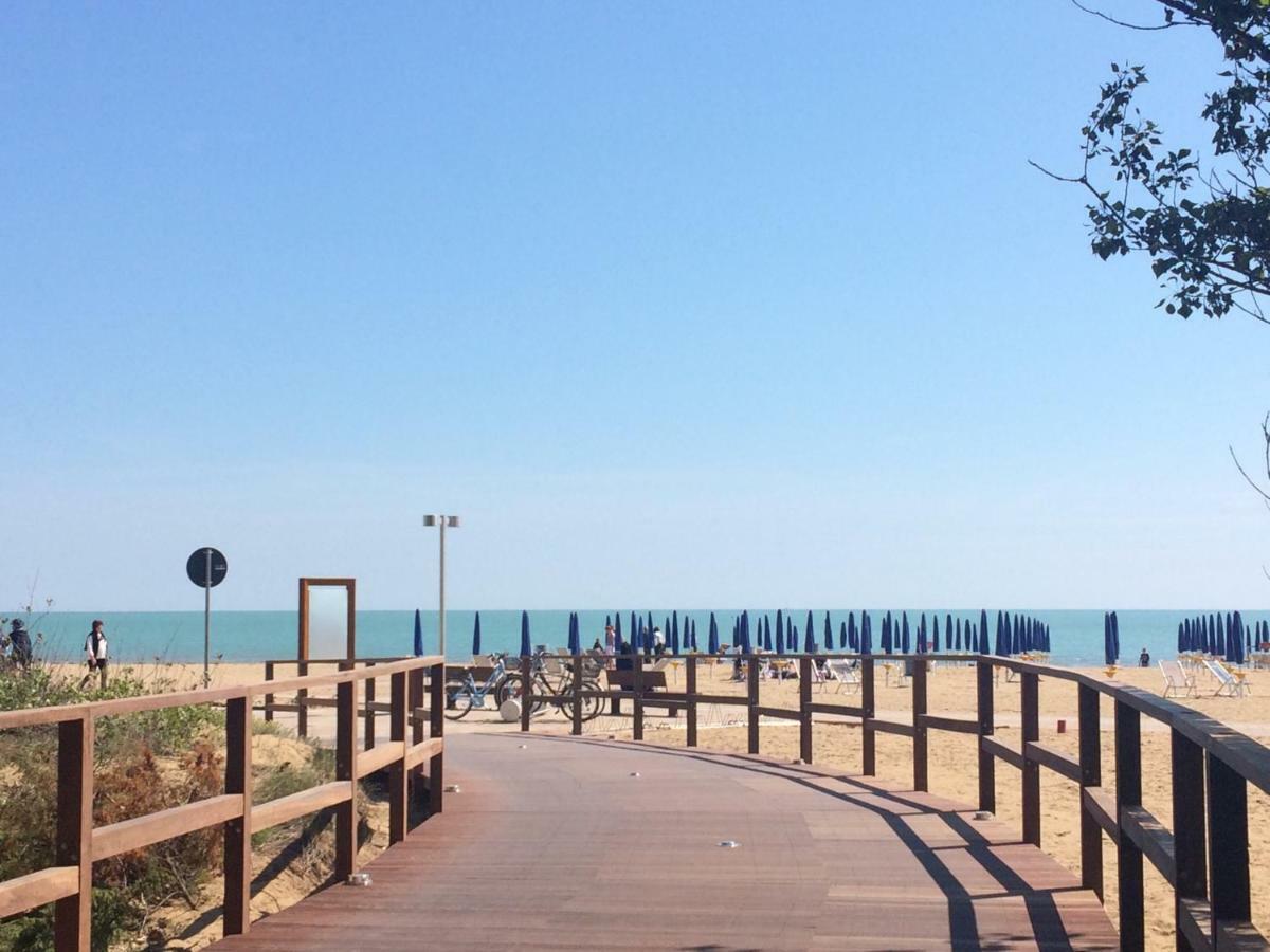 Isola Clara - Appartamenti Bibione Zewnętrze zdjęcie